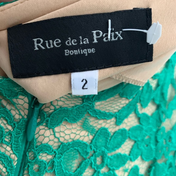 Beautiful Prom Dress - Picture 3 of 3